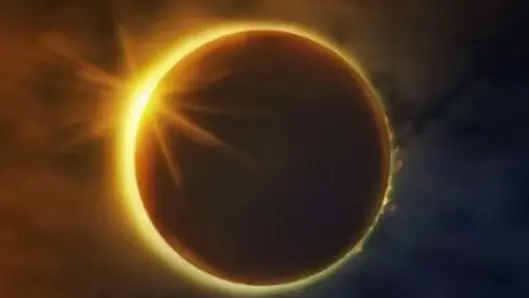 مشهد فلكي ساحر.. تعرف إلى تفاصيل الكسوف الشمسي