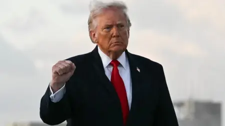 related_news_inside_blogsترامب يعلن إغلاق مضيق هرمز وفرض الحصار البحري عليه