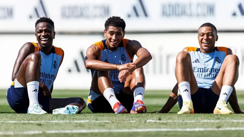 تشكيلة ريال مدريد اليوم ضد أتالانتا.. مبابي يقود هجوم الملكي