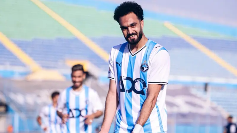المباريات المتبقية للأهلي والزمالك وبيراميدز في الدوري المصري.. قمة ثلاثية