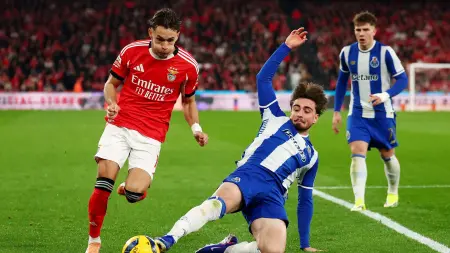 related_news_inside_blogsالدوري البرتغالي - بنفيكا ينقذ نقطة تعادل ثمينة أمام بورتو