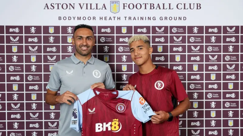 "محمد صلاح الجديد".. من هو اللاعب المصري عمر خضر؟