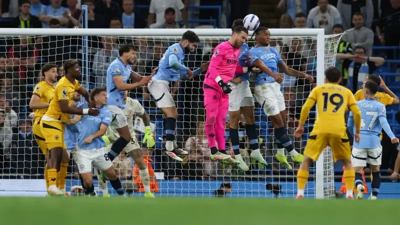 غيابات وقائمة تشكيلة مانشستر سيتي اليوم أمام كريستال بالاس.. 4 غيابات مؤثرة