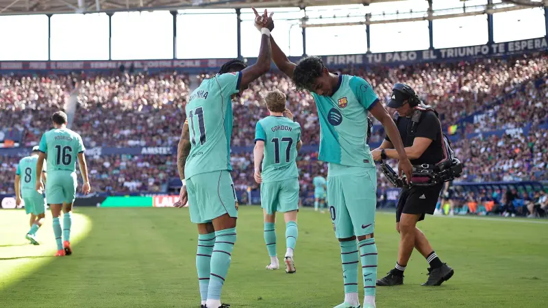 الدوري الإسباني - برشلونة يواصل انطلاقته المثالية بفوز جديد على ليفانتي