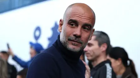 بعد الفوز على تشيلسي.. غوارديولا يتغنى بأداء شرقي ويؤكد احترامه لأرسنال