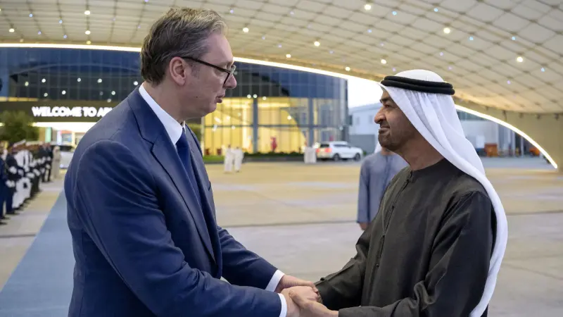 صور - رئيس الإمارات يبحث مع نظيره الصربي تعزيز العلاقات الثنائية والتطورات الإقليمية