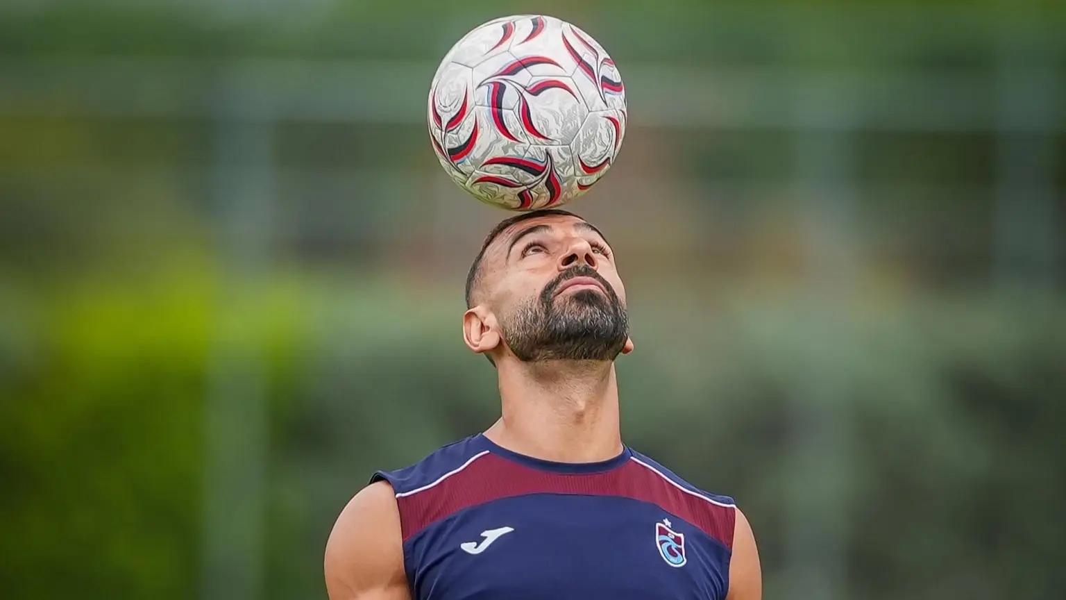 محمد صلاح خطف قلوب جماهير طرابزون سبور (إكس) محمد صلاح خطف قلوب جماهير طرابزون سبور (إكس)