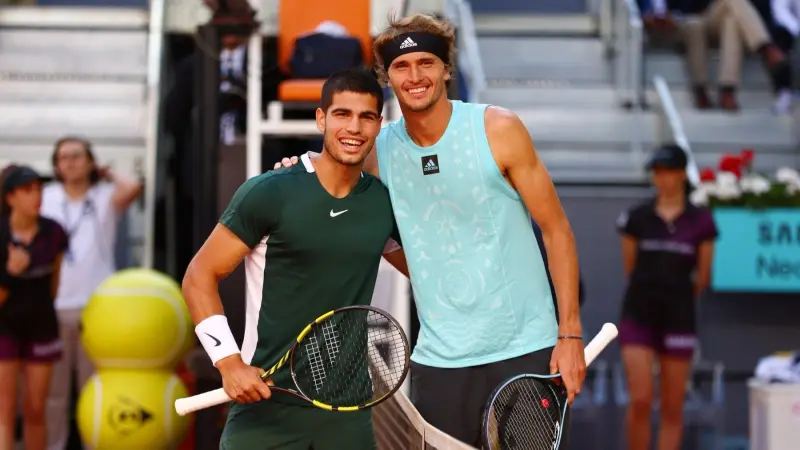 تصنيف التنس العالمي- زفيريف يتخطى ألكاراز ورون يتقدم بقوة