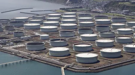 related_news_inside_blogsأسعار النفط تتفاعل مع مقترح وقف حرب إيران وتسجل هبوطا مفاجئا