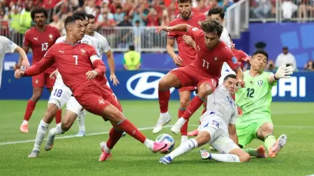 related_news_inside_blogsكأس العالم 2026 - البرتغال تصالح جماهيرها وتكتسح أوزبكستان بمساهمة رونالدو التاريخي