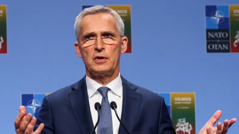 ستولتنبرغ: أوكرانيا تقترب من الحصول على عضوية الناتو