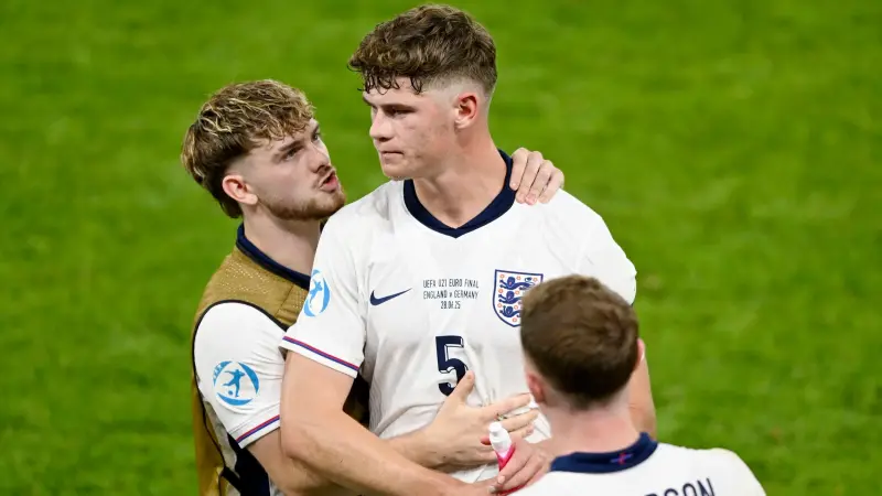 القنوات الناقلة لمباراة إنجلترا ضد صربيا في تصفيات كأس العالم 2026 أوروبا مع الموعد