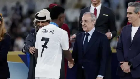 related_news_inside_blogsفينيسيوس أمام مفترق طرق في ريال مدريد بعد عام من المفاوضات