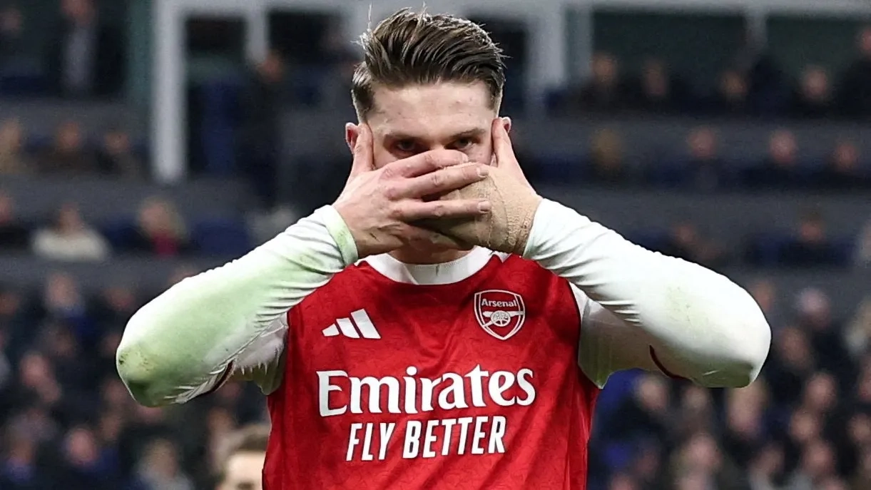 الدوري الإنجليزي - أرسنال يفلت بـ3 نقاط ثمينة من ملعب إيفرتون 