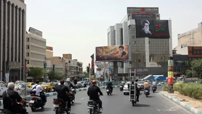 مذكرة التفاهم مع إيران.. مكاسب موقتة أم أزمة مؤجلة؟