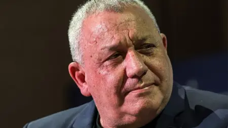 related_news_inside_blogsمن هو غادي آيزنكوت أبرز منافسي نتانياهو في الانتخابات؟
