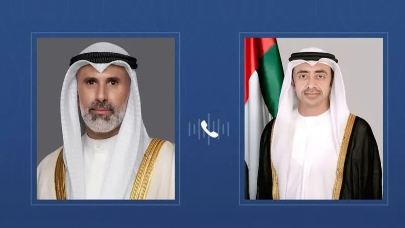 عبدالله بن زايد يتلقى اتصالا هاتفيا من وزير الخارجية الكويتي