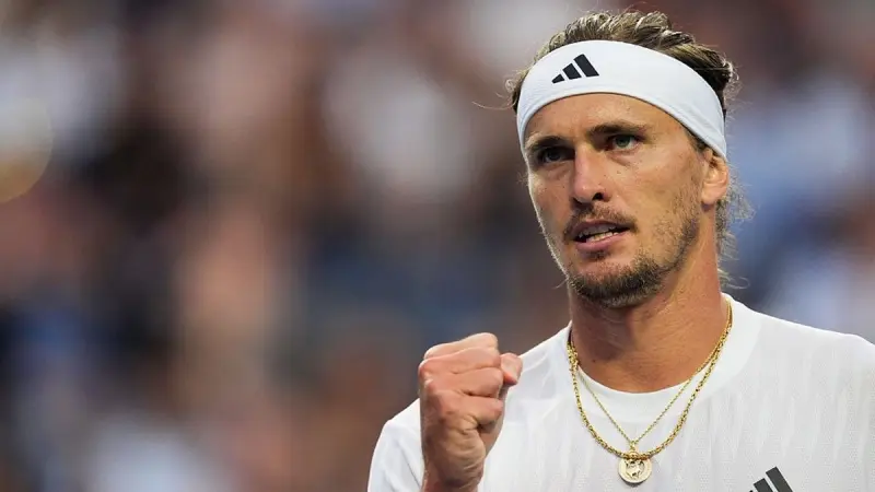 دورة تورونتو - زفيريف يطيح بحامل اللقب ويكسر عقدة ربع النهائي