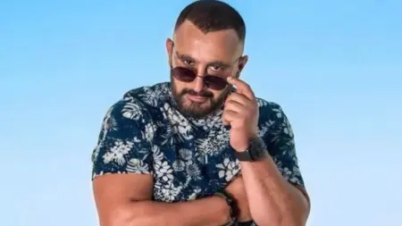 هل تكفي 10 ملايين جنيه سنويًا؟ أحمد السقا يوضح الحقيقة