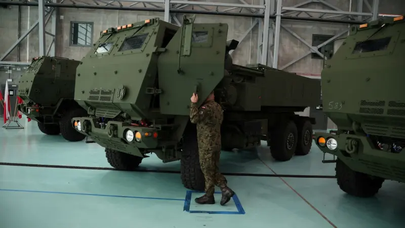 بنحو مليار دولار.. حزمة مساعدات أميركية جديدة لأوكرانيا