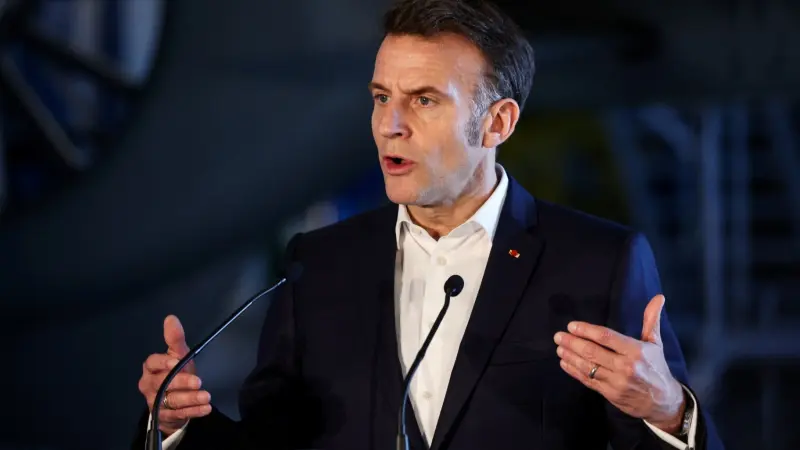 ماكرون يكشف شروط التفاوض بين لبنان وإسرائيل