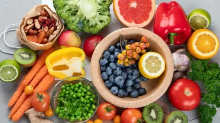 دراسة: فيتامين C يخفض ضغط الدم الانقباضي لدى البالغين