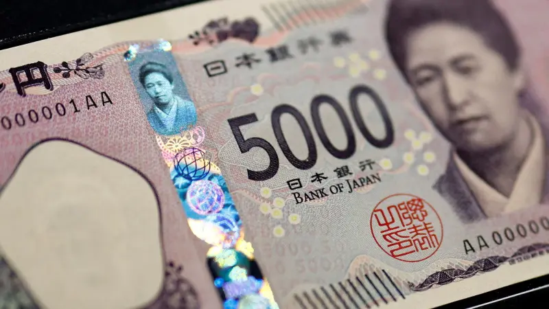 تدخل تاريخي بـ96.5 مليار دولار لوقف انهيار الين