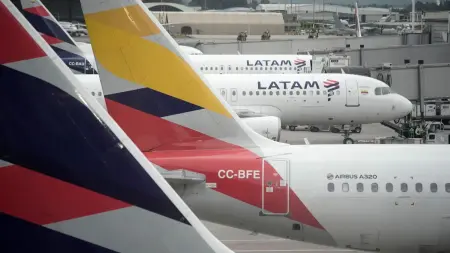 شركات الطيران ألغت 1560 رحلة جوية إلى الشرق الأوسط