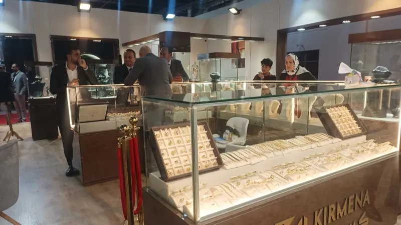 أسعار الذهب في مصر اليوم الاثنين 29/12/2025.. هبوط محدود لعيار 21