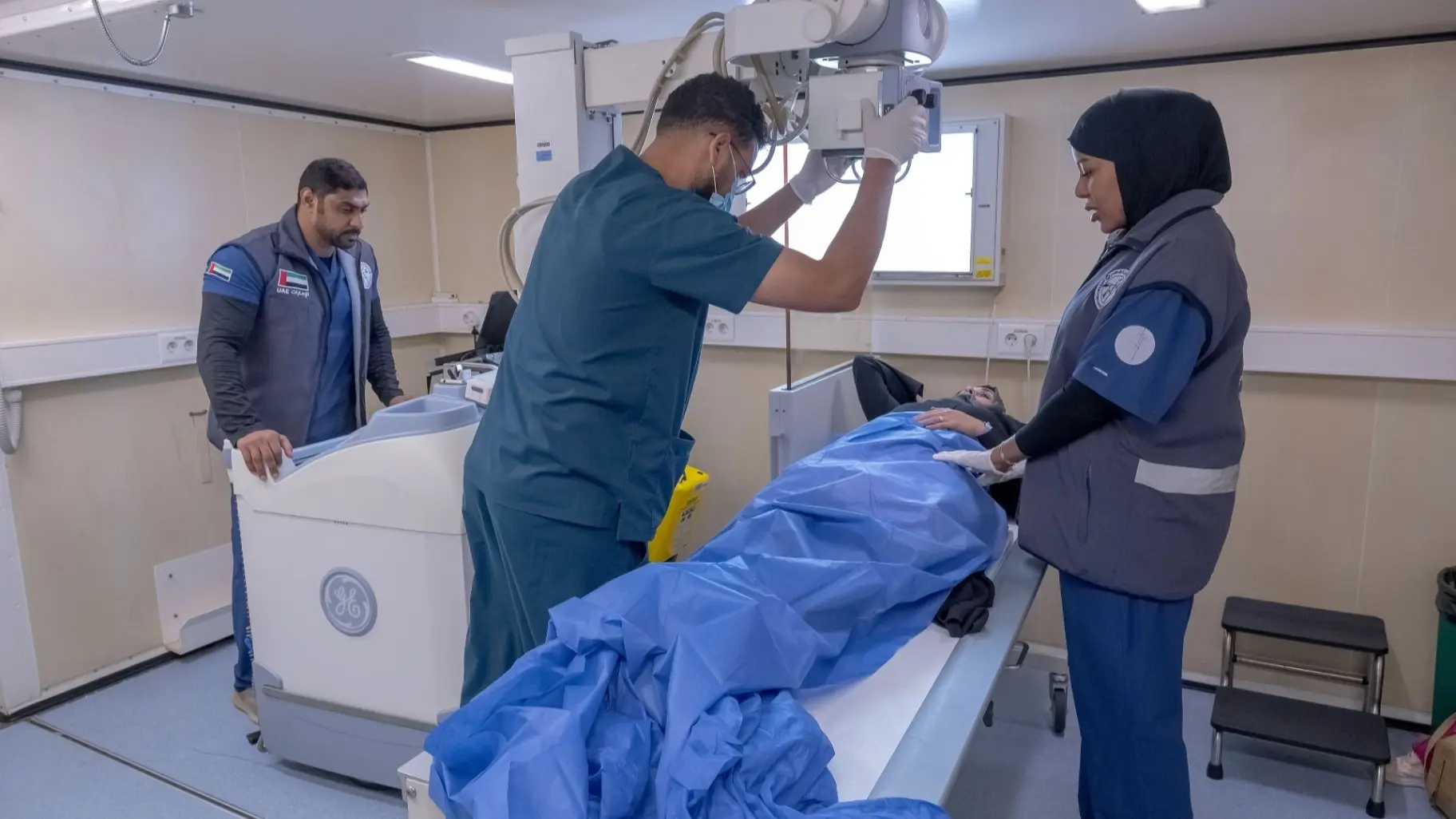 ارتفاع عدد الحالات التي استقبلها المستشفى الإماراتي العائم منذ إعادة فتح معبر رفح إلى 104 حالات ارتفاع عدد الحالات التي استقبلها المستشفى الإماراتي العائم منذ إعادة فتح معبر رفح إلى 104 حالات
