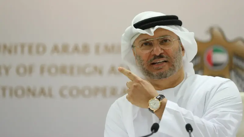 قرقاش: شراكة الإمارات والسعودية من ركائز استقرار الخليج وازدهاره