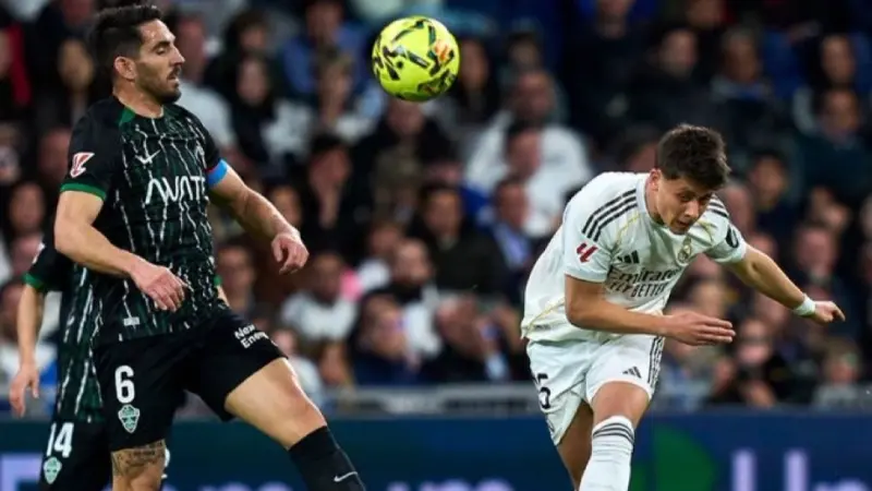 فيديو - هدف أردا غولر ضد إلتشي يدخل تاريخ الليغا.. هل يحصد جائزة بوشكاش؟