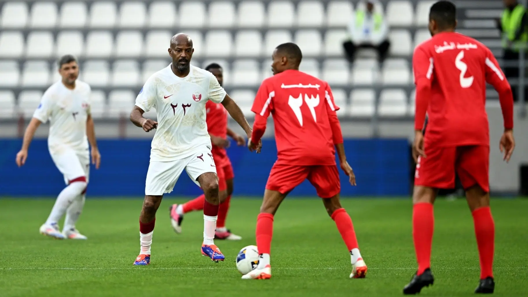 يتواجد منتخب الإمارات في الترتيب الـ3 في مجموعته بكأس الخليج للمعتزلين (إكس) يتواجد منتخب الإمارات في الترتيب الـ3 في مجموعته بكأس الخليج للمعتزلين (إكس)