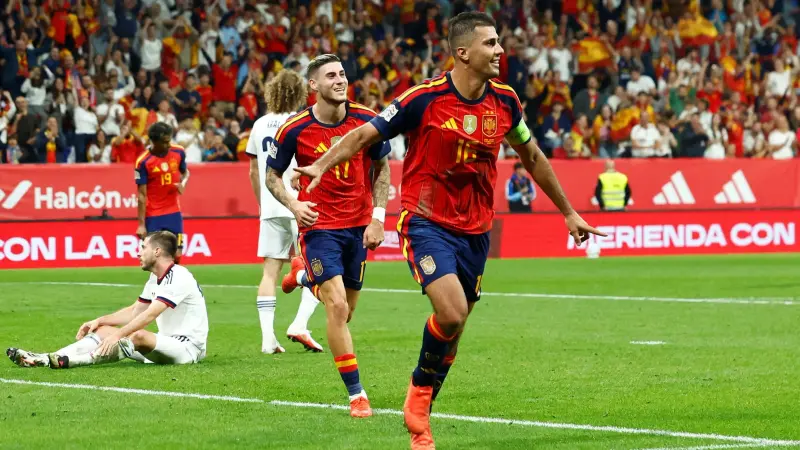 دوري الأمم الأوروبية - إسبانيا تهزم التشيك وتتصدر مجموعتها بالعلامة الكاملة