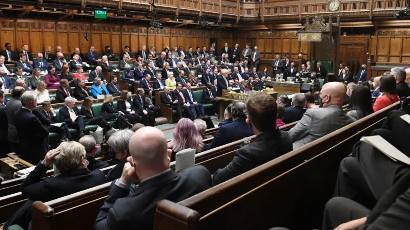 حل البرلمان البريطاني رسميا تمهيدا لإجراء انتخابات عامة