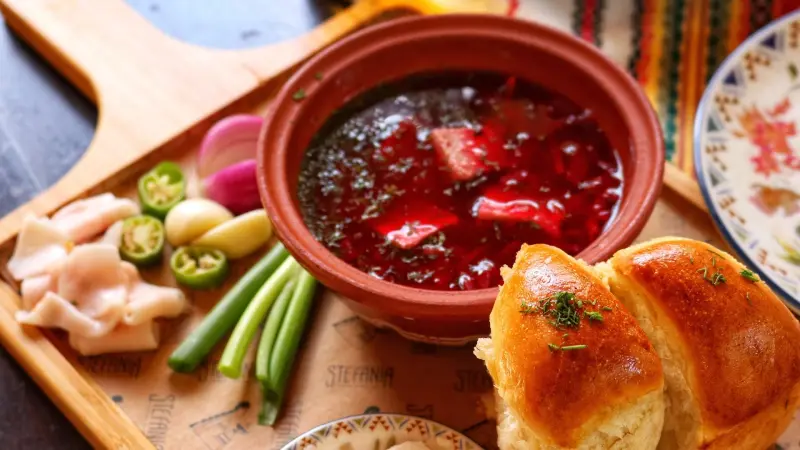 فيديو - البورش.. شوربة بوتين المفضلة أوكرانية؟