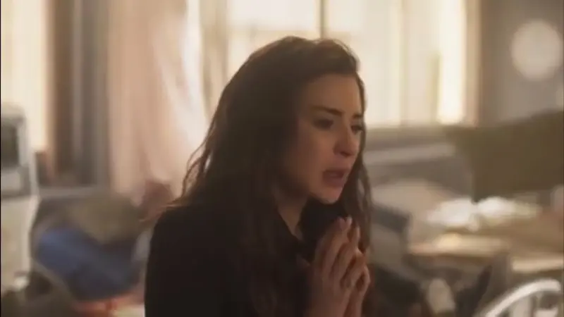 مسلسل بالدم الحلقة 28.. "غالية" تكشف هوية "نظيرة" وتقرر التبرّع بكليتها لـ"حنين"