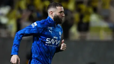 related_news_inside_blogsالدوري السعودي - هل يلحق بنزيما بمباراة الفيحاء؟