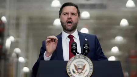 فانس: ترامب يسعى لحل دبلوماسي مع إيران مع إبقاء خيارات أخرى مطروحة