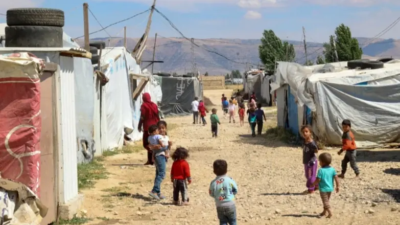 النازحون السوريون في لبنان.. هذه خطة حكومة ميقاتي