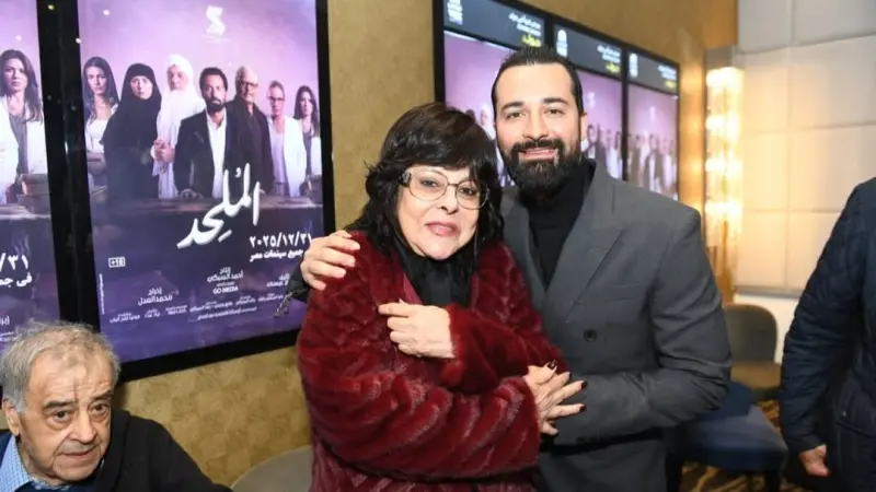 فيديو - إسعاد يونس تثير الجدل بالعرض الخاص لفيلم الملحد.. ما القصة؟