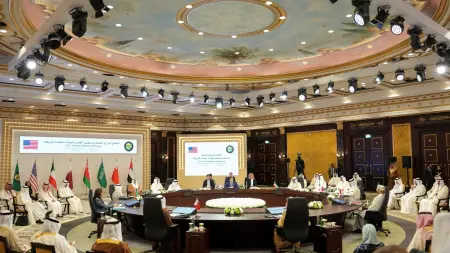 related_news_inside_blogsالبحرين ترحب بإعلان سلطنة عُمان توفير ممر آمن عبر مضيق هرمز