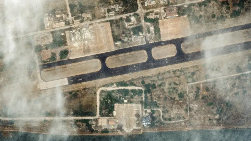 فيديو - الأقمار الاصطناعية ترصد دمارا وتسربا نفطيا قرب بندر عباس