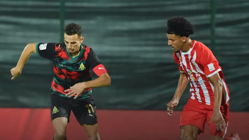 الدوري المغربي - الجيش الملكي يخطف تعادلًا قاتلًا أمام حسنية أكادير