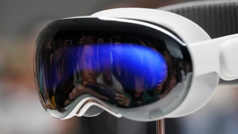 ماذا تقول تجارب الأداء عن نظارة آبل الجديدة؟