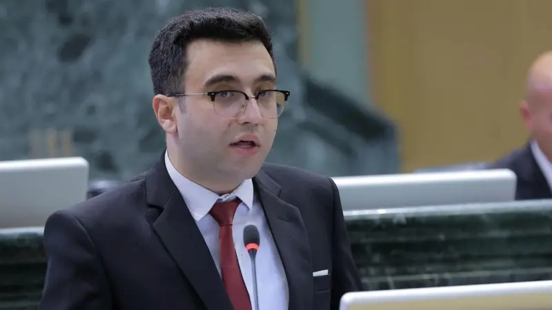 حزب العمال الأردني يكشف سبب فصل النائب محمد الجراح