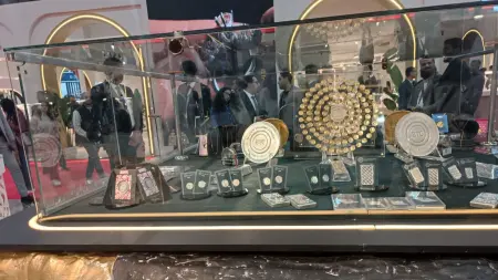 related_news_inside_blogsأسعار الذهب في السعودية اليوم الثلاثاء 6/1/2026.. قفزة مستمرة لعيار 24