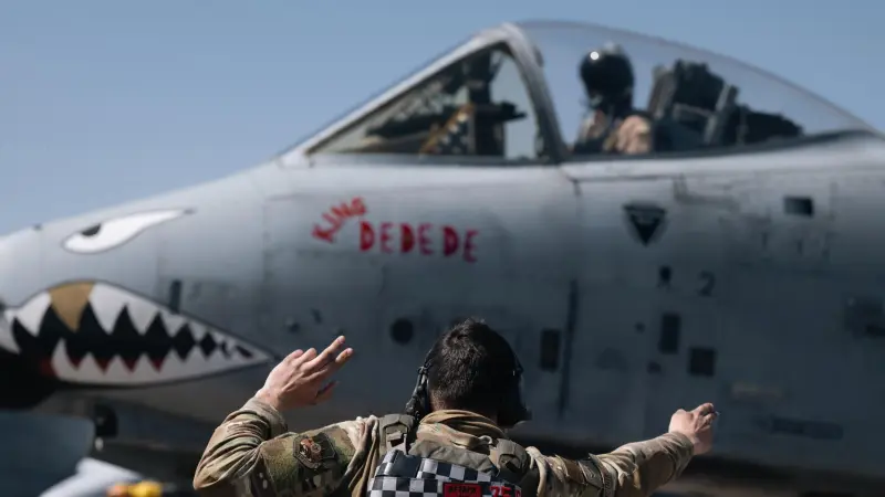 القيادة المركزية الأميركية تكشف تفاصيل ضرباتها على إيران