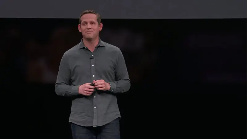 "فورد" الأميركية تظفر بخدمات مسؤول سابق في "آبل"