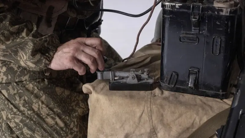 مع اندلاع حرب إيران.. راديو "يوم القيامة" الروسي يُثير القلق